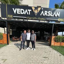 Man Cycling cafedecoiffeur